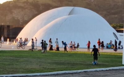 Caminho Niemeyer: opção de lazer durante as férias escolares