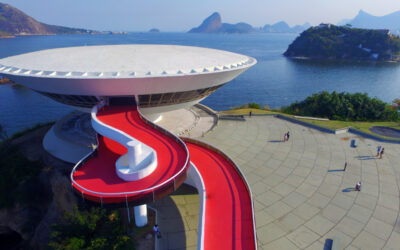 MAC Niterói lança visitas mediadas em Libras