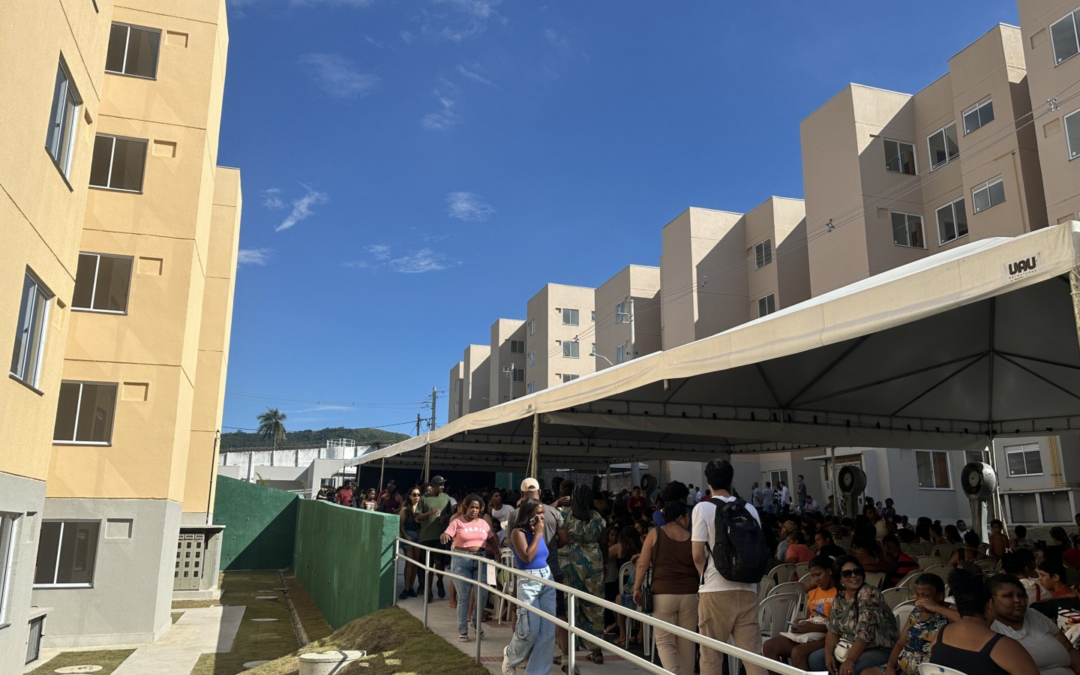 Niterói entrega 540 moradias populares e anuncia mais mil